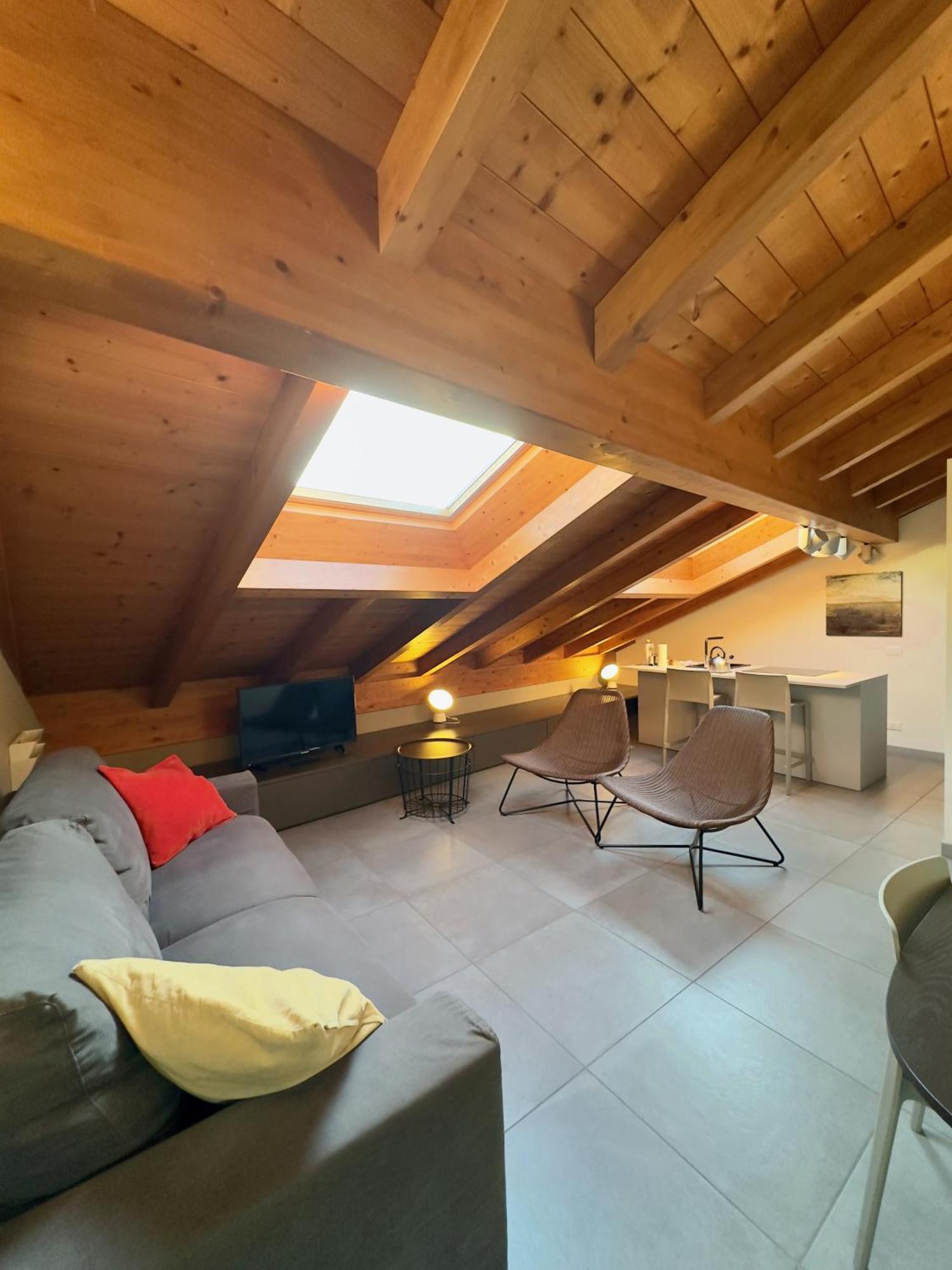 Residence Matilde Oliveto Lario Exterior photo